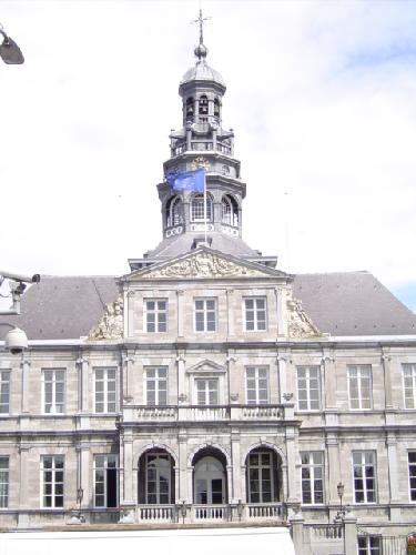 Hotel de ville