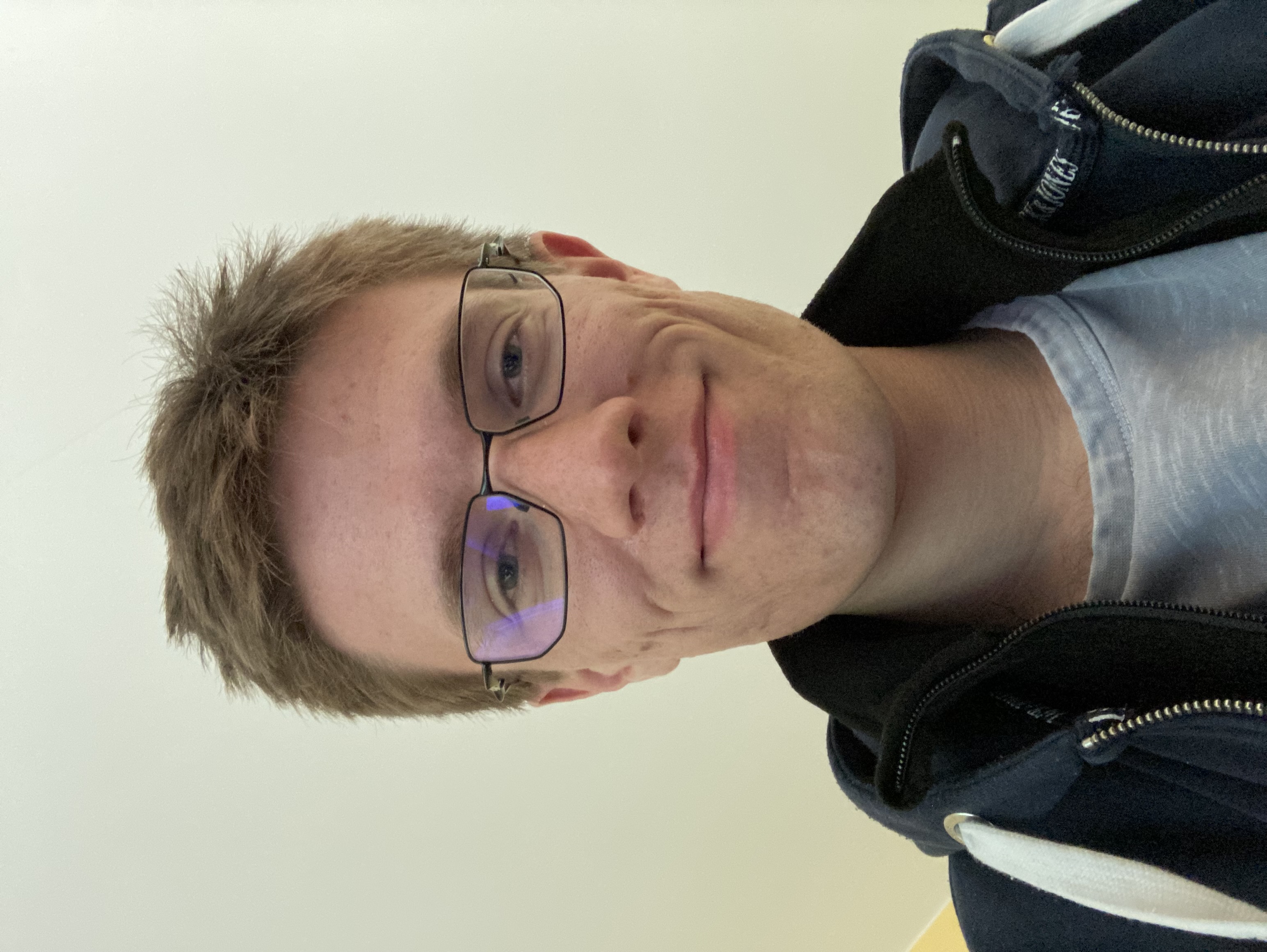 Portrait of Tom Clara