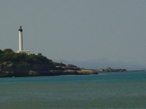 Encore le phare