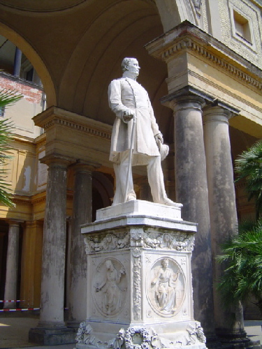 Orangerie%3a statue de Frdric-Guillaume IV