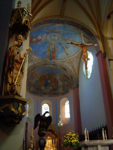 Saint-Servais