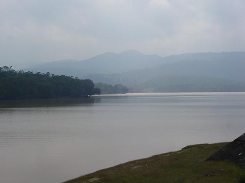 Lac artificiel